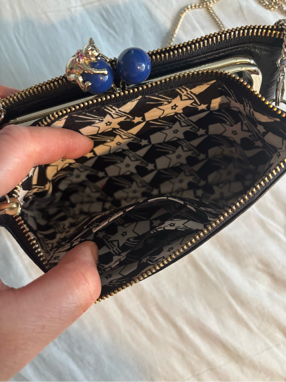 Anna Sui Black Star-Embossed Chain Crossbody Pouch with Gold Chain - Picture 5 of 8